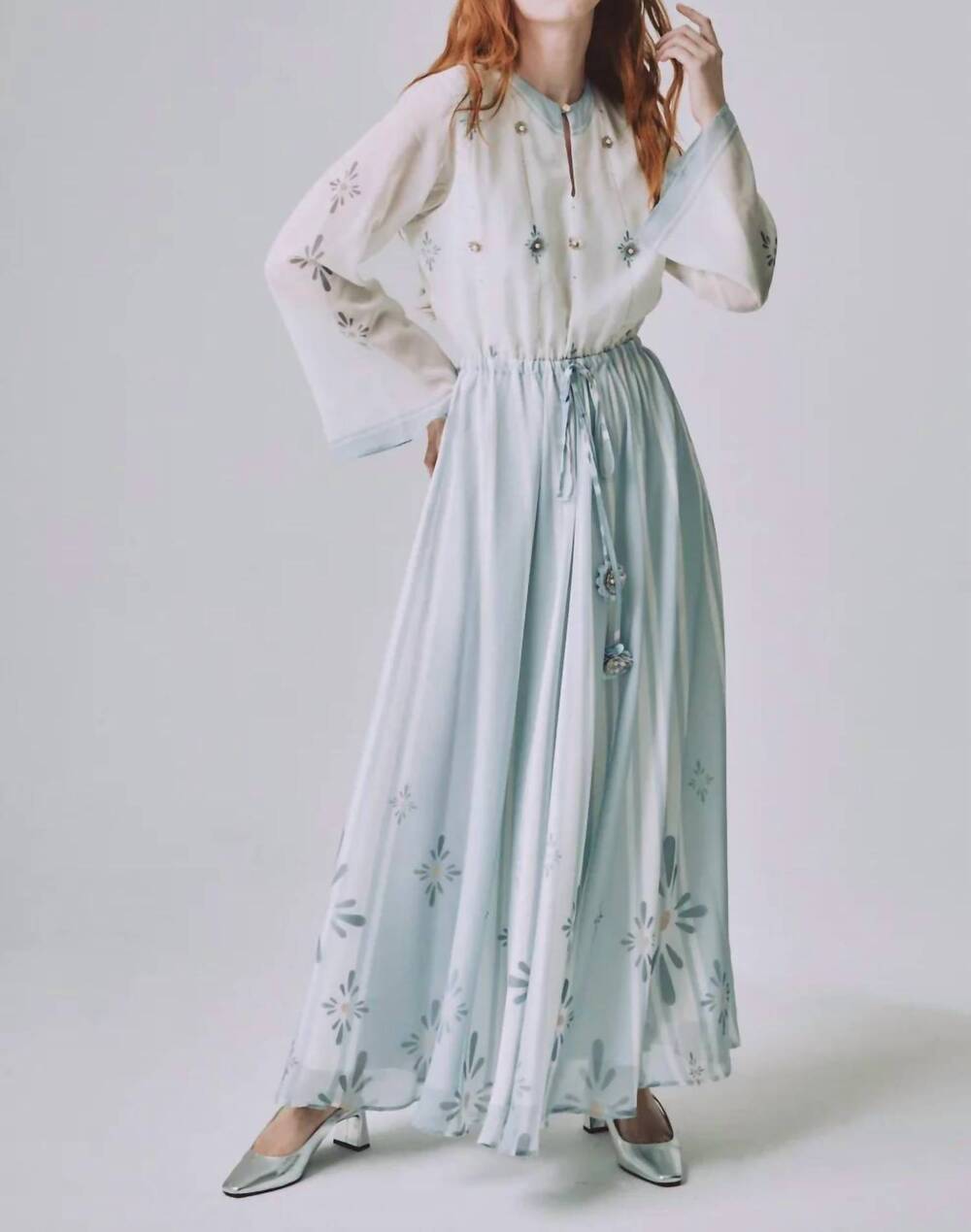 NEW PAMELA STEVENSON lao maxi dress in white/blue multi